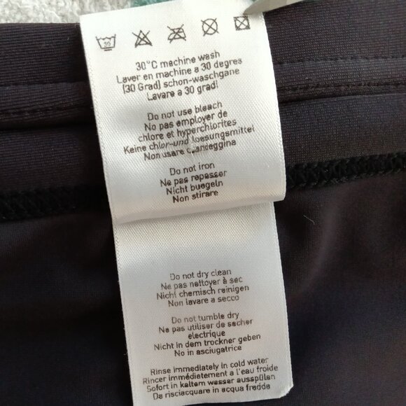 (*) VINTAGE 1 1/2" SPEEDO, DARK NAVY, W/ RED & WHITE SIDES, SIZE 31" (Pre-Owned) - Picture 7 of 10